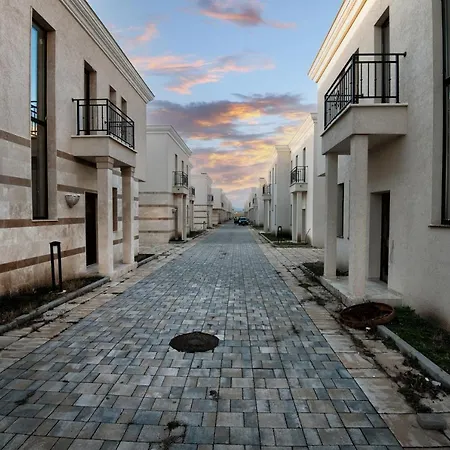 Lahana House In Majestic Complex Villa